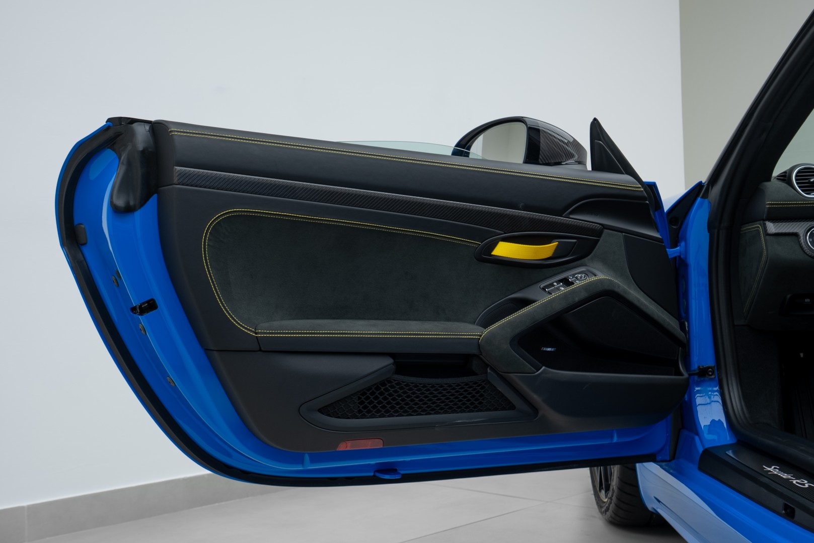 2025 PORSCHE 718 SPYDER RS